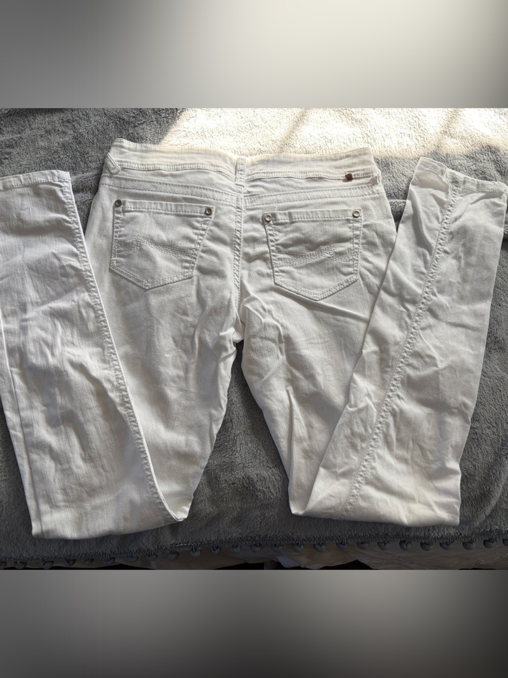 Almost Famous White Skinny Jeans - Slim Fit